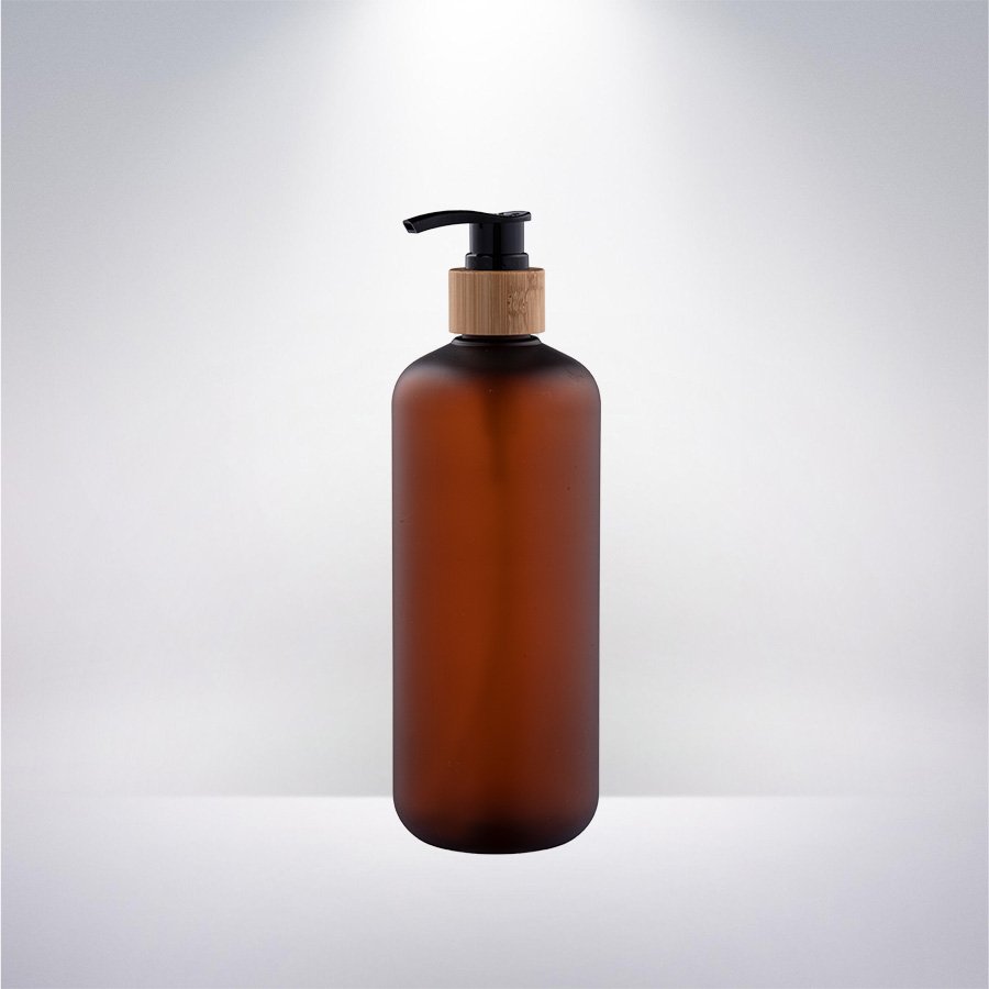 Pompa per lozione con colletto in bambù da 500 ml in PET Boston Round 24410